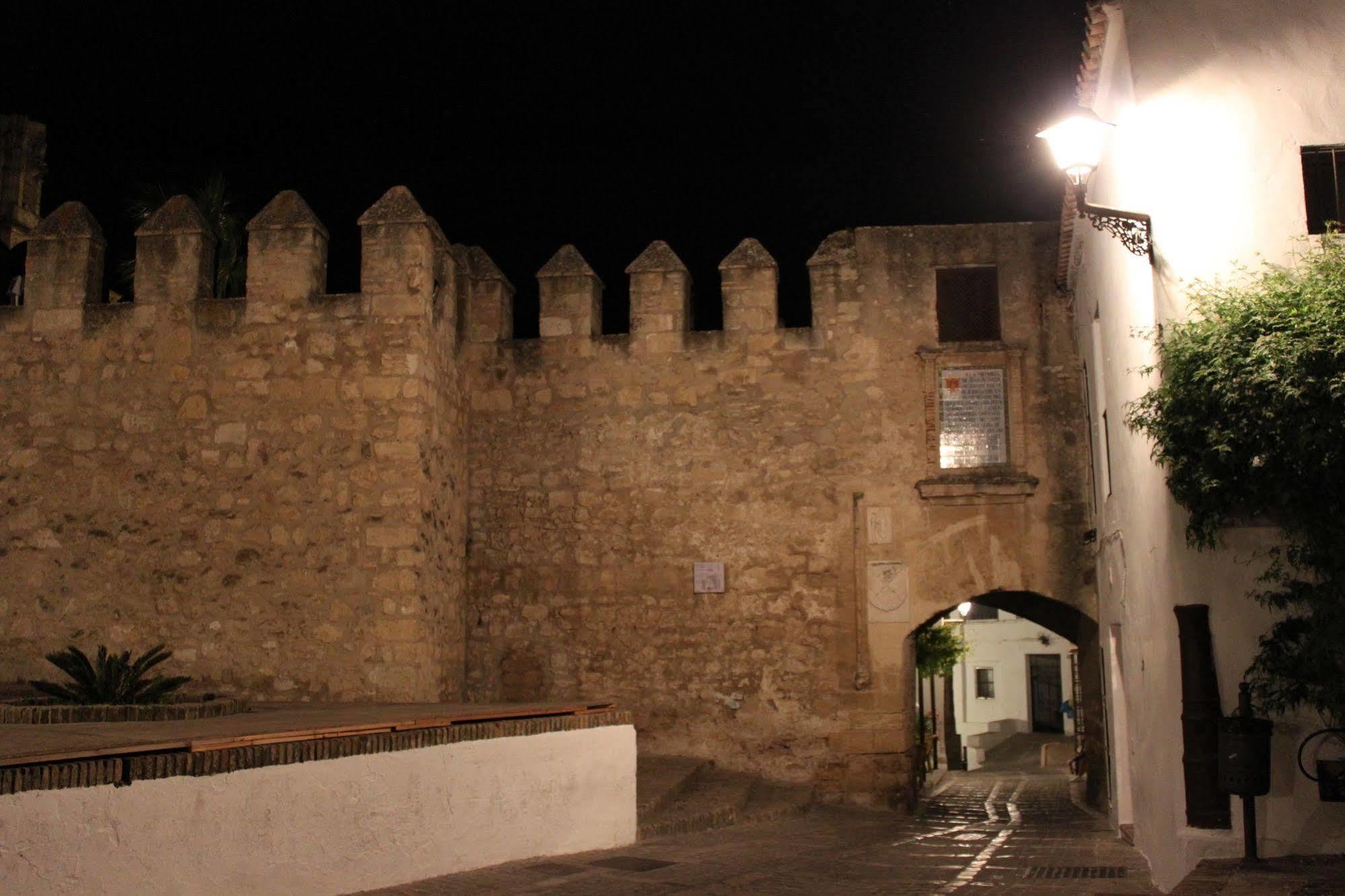 Отель La Botica De Vejer Вьер де ла Фронтера Экстерьер фото