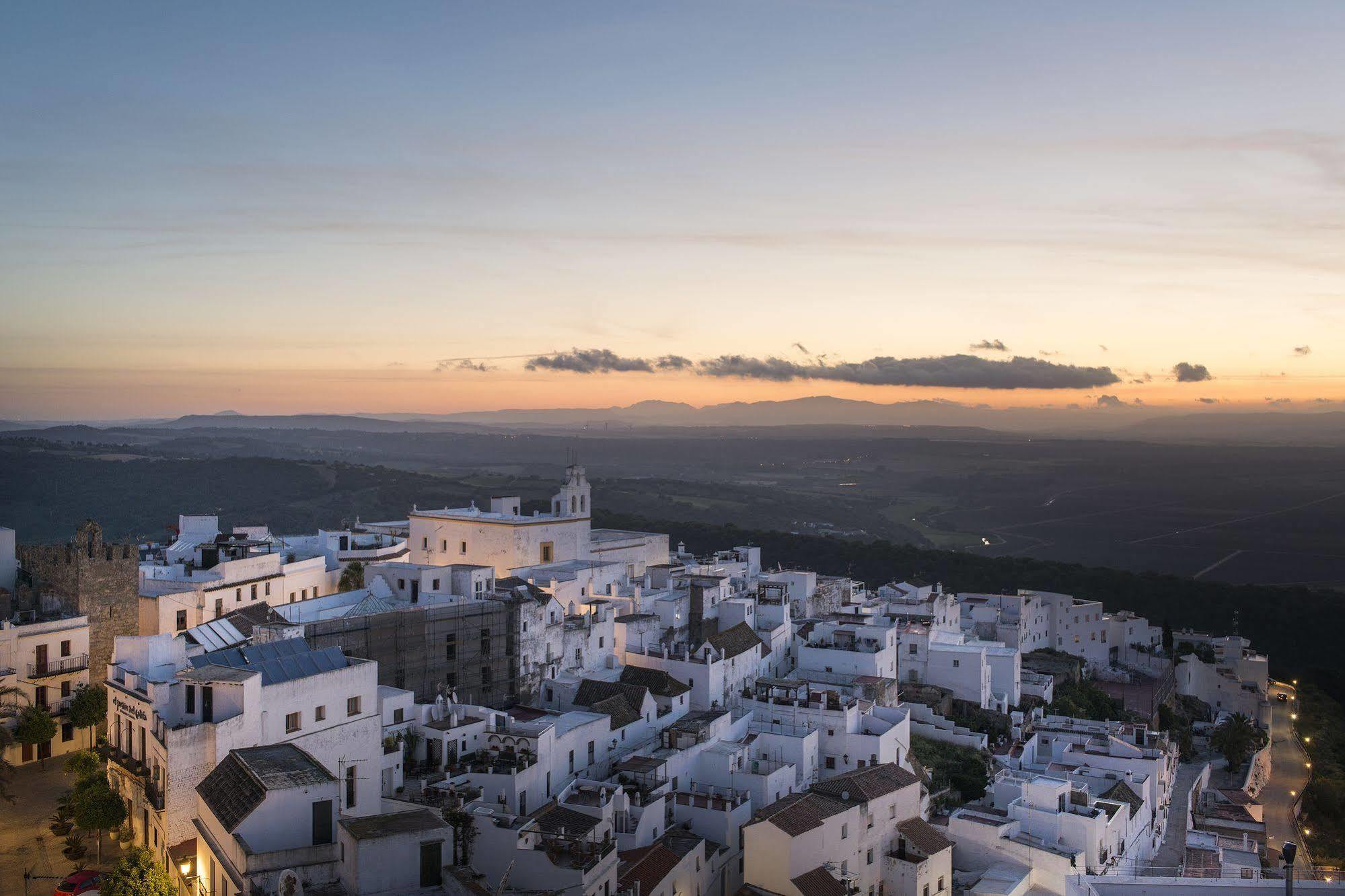 Отель La Botica De Vejer Вьер де ла Фронтера Экстерьер фото