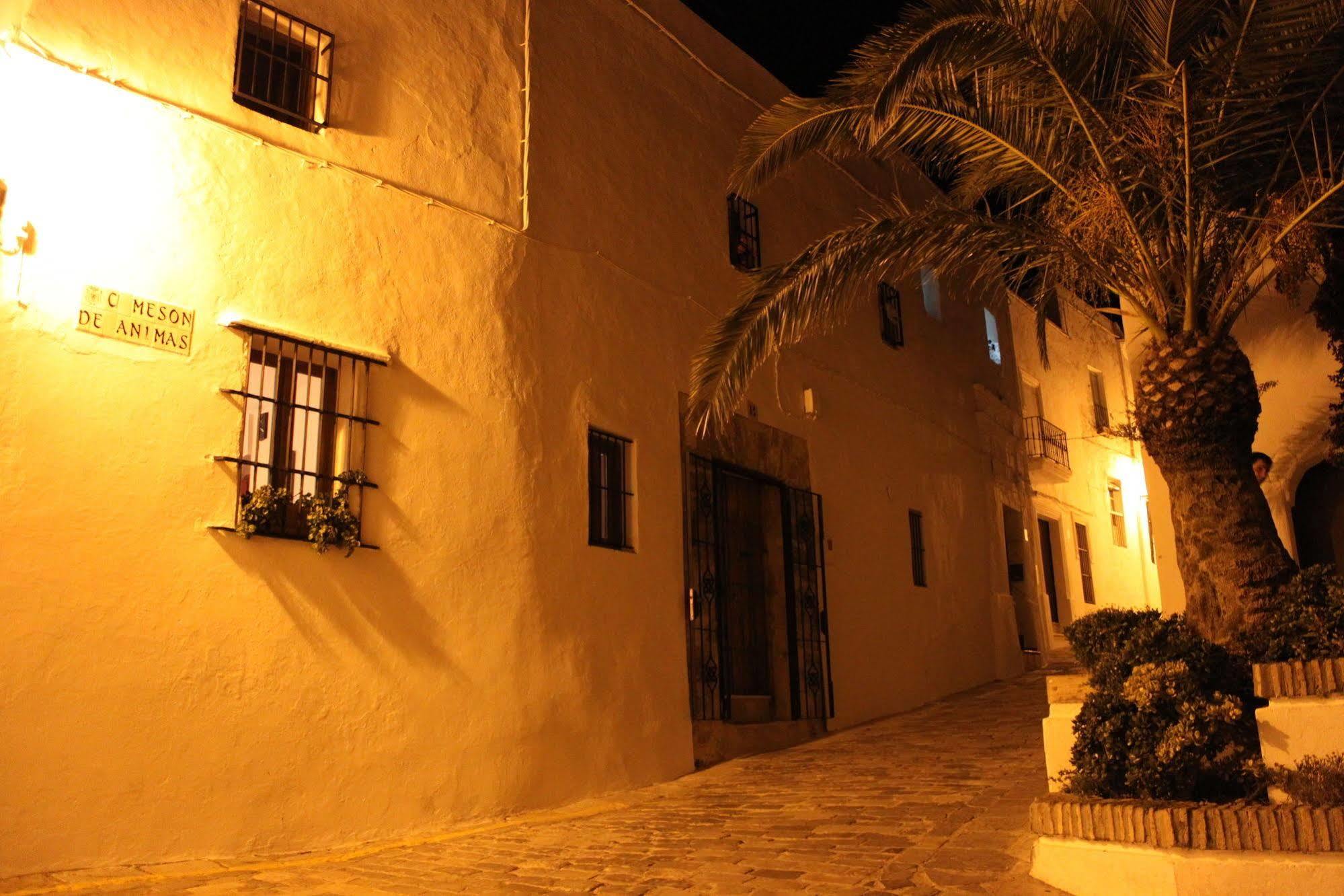 Отель La Botica De Vejer Вьер де ла Фронтера Экстерьер фото